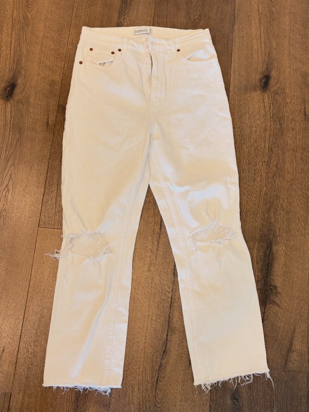Abercrombie and Fitch Ultra High Rise Ankle Straight